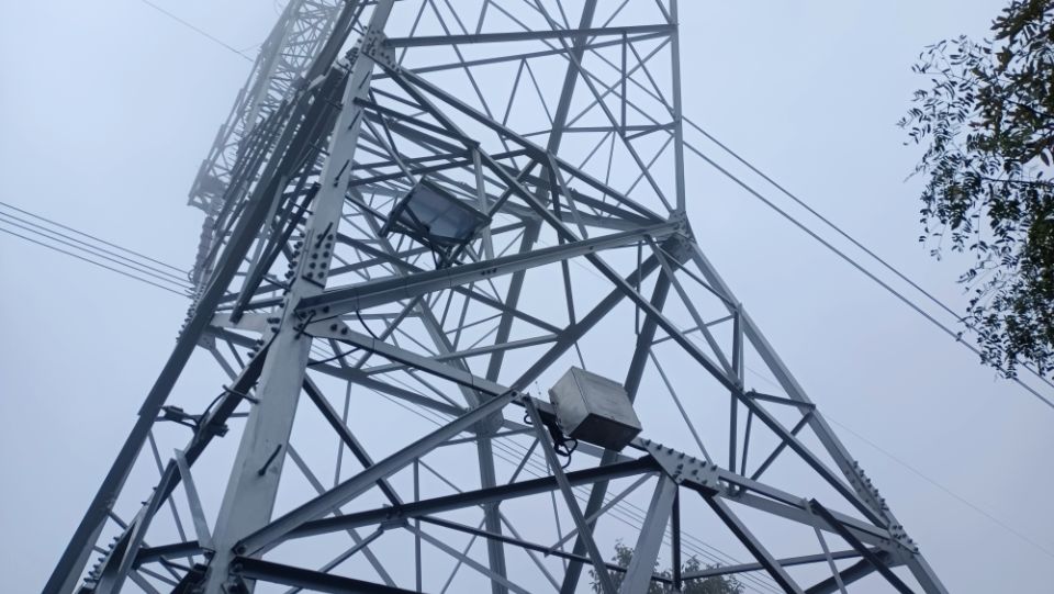 ayx·爱游戏杆塔倾斜监测装置